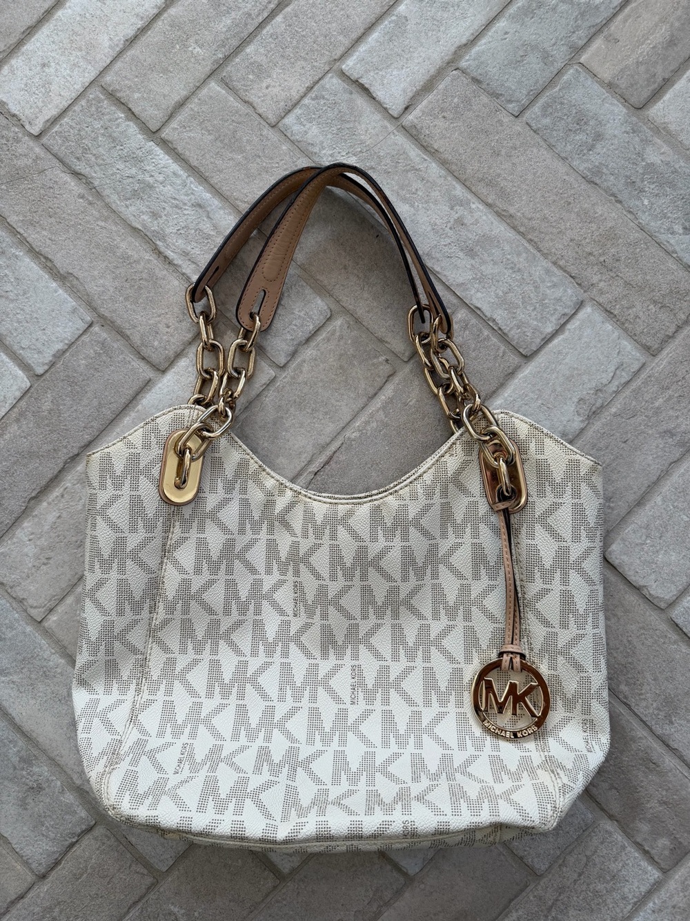 Michael Kors Jet Set Vanilla MK Signature Large Chain Shoulder Tote Bag